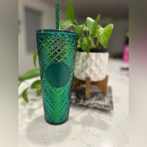 Starbucks Tumbler Limited